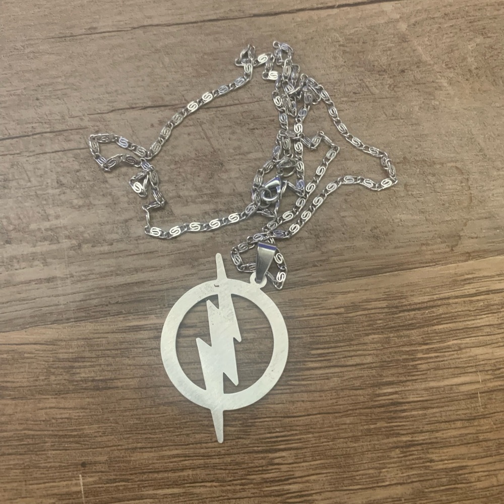 Flash Necklace - Picture 2 of 2